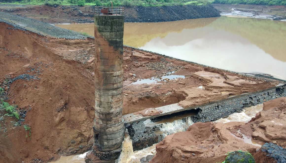 A dam breached in India's western Maharashtra state on July 3rd, 2019.
